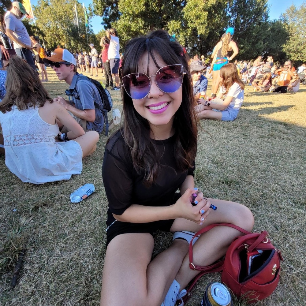 Meet your Posher, Amairani